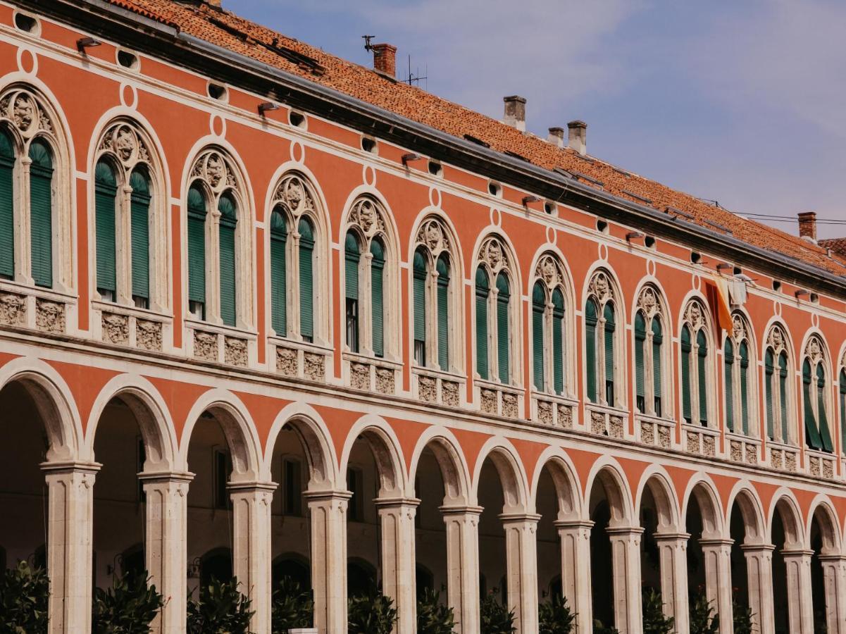 Porto Nativo Split Hotel Exterior photo